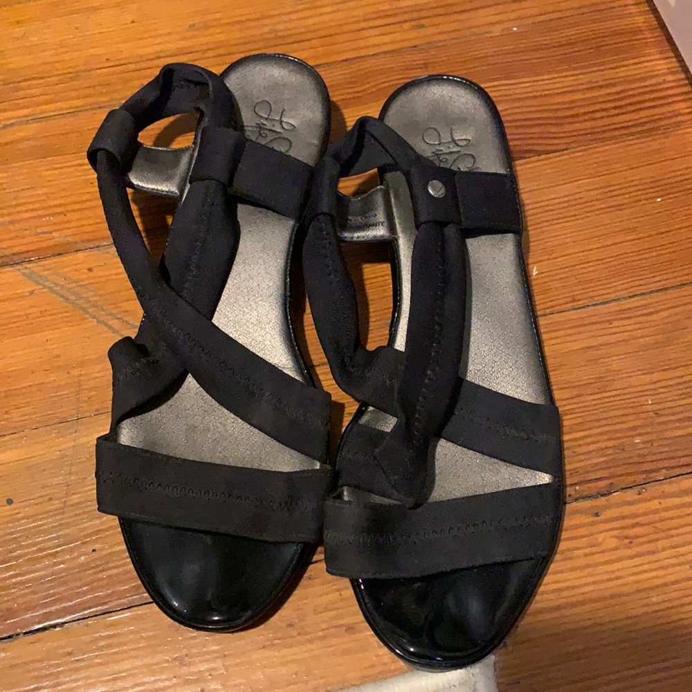Black strap sandals